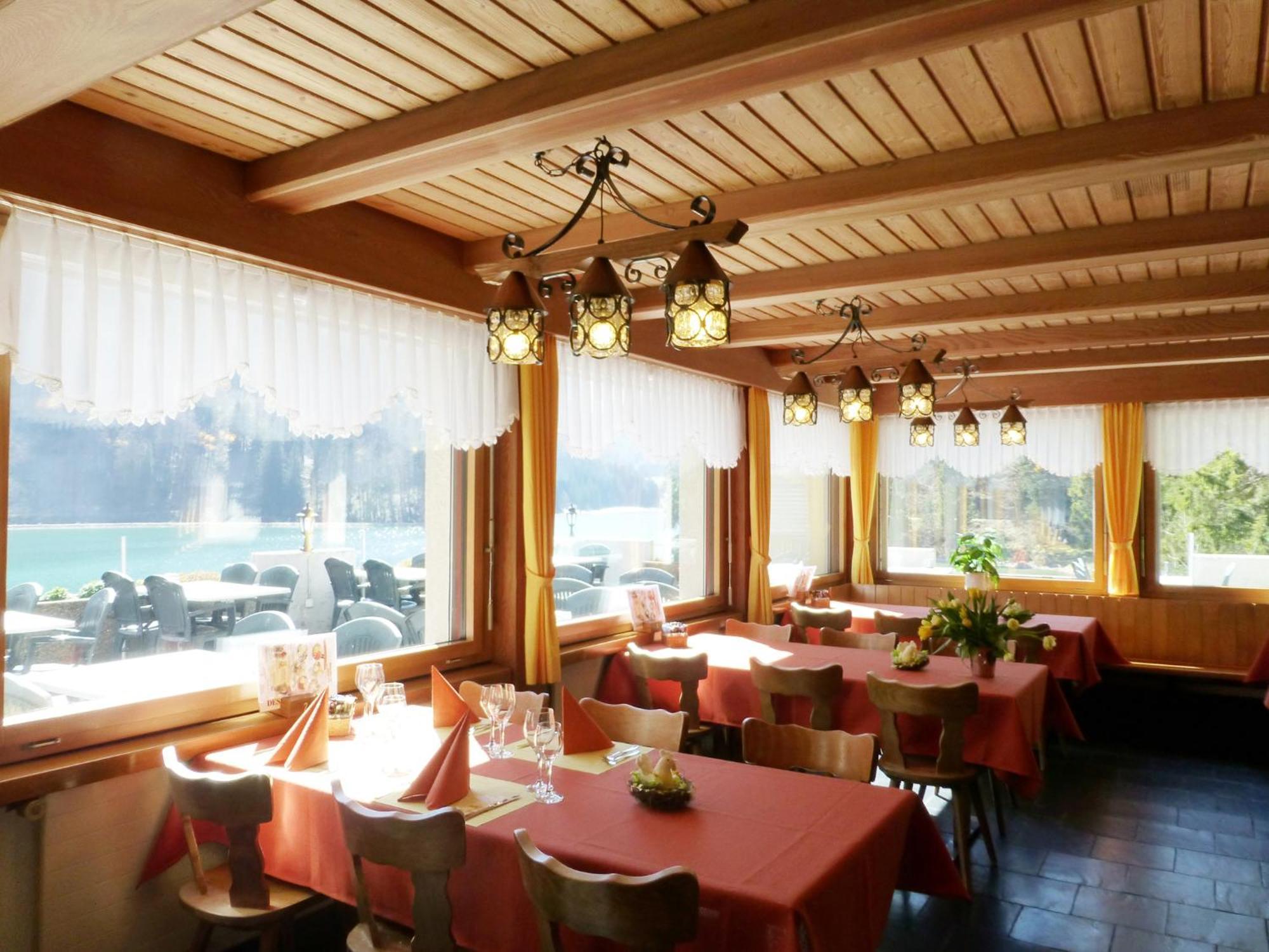 Berghotel Obersee Näfels Екстериор снимка