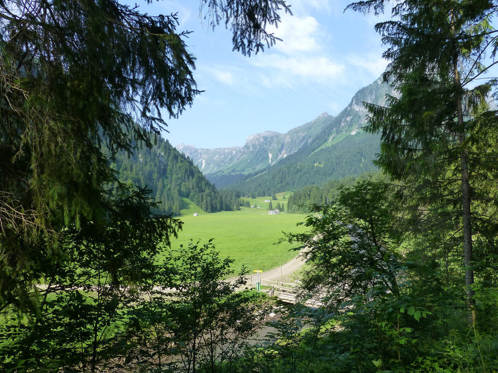 Berghotel Obersee Näfels Екстериор снимка