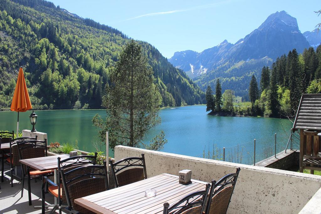 Berghotel Obersee Näfels Екстериор снимка