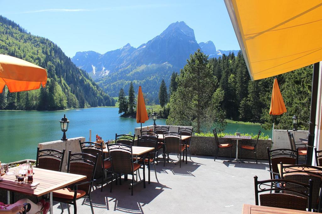 Berghotel Obersee Näfels Екстериор снимка